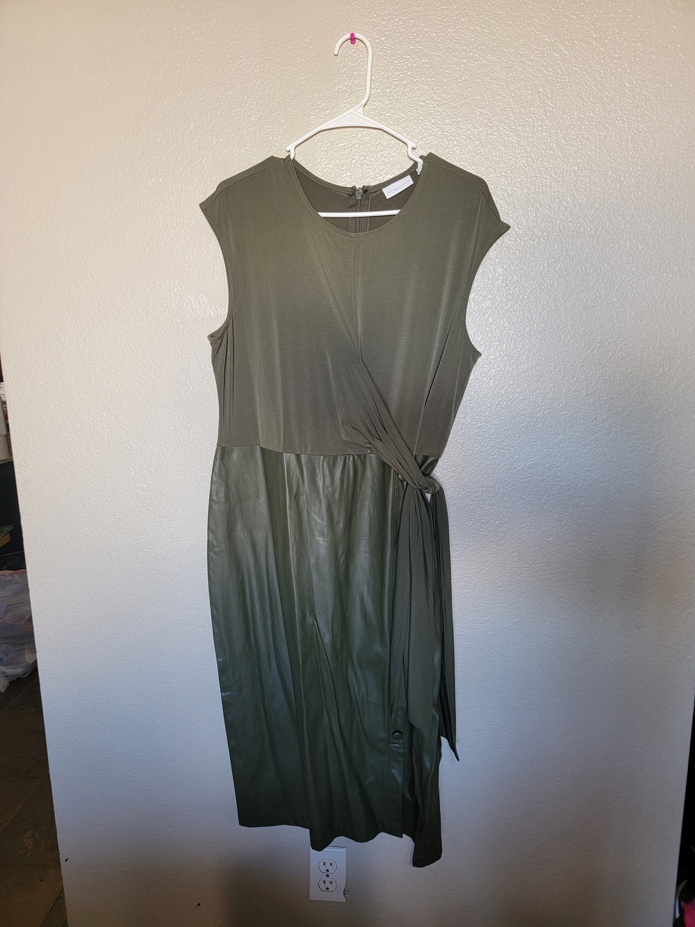 New York & Company Olive Green Mixed-Media Midi Dress